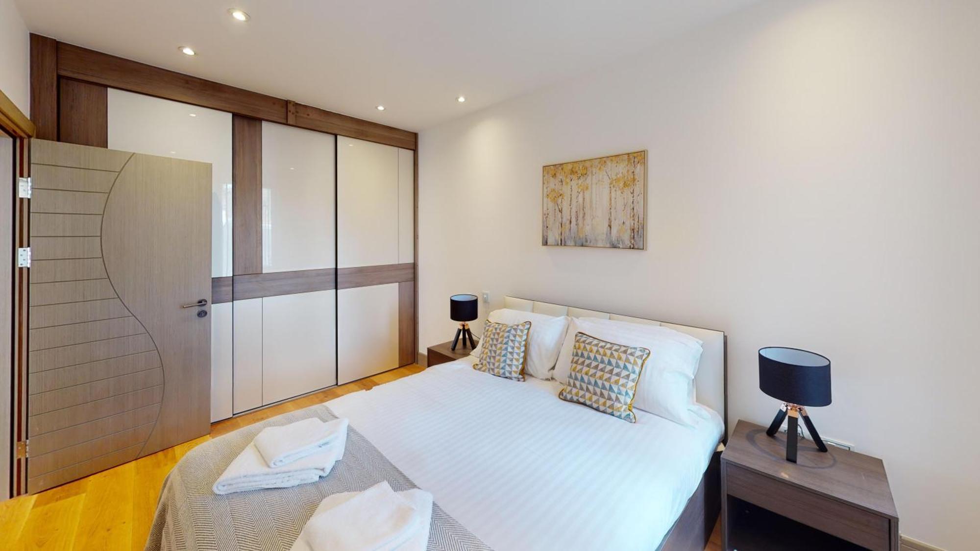 Charles Hope London Kew Bridge Apartment Exterior photo
